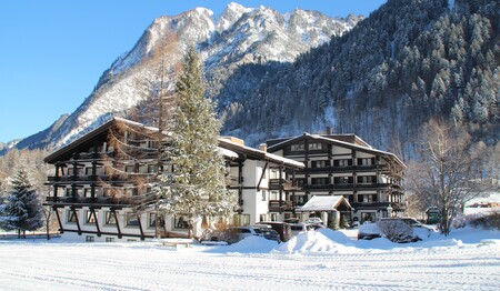 Winterurlaub mit singlereisen.de in der Alpenlodge - Das Dorfhotel in Brand