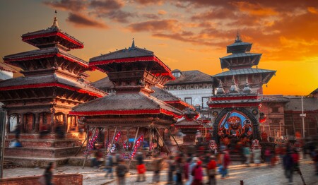 Nepal Singlereisen: Entdecken Sie die kunstvollen Tempel und Gassen von Patan