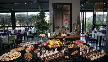 Silvester für Singles in Marrakesch in der Agafay-Wüste buchen bei singlereisen.de