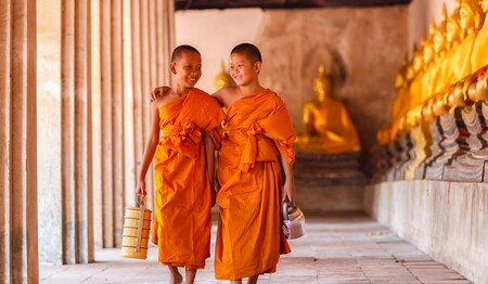 Nepal Singlereisen: Begegnungen mit buddhistischen Novizen in den Tempelanlagen von Kathmandu