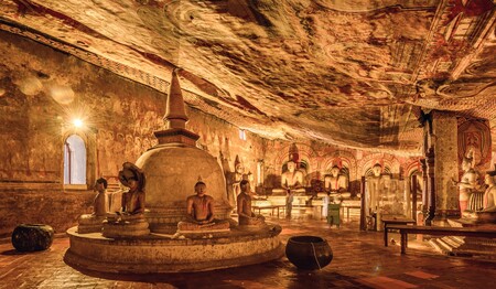 Singlereise Sri Lanka: Höhlentempel Dambulla für Singles & Alleinreisende.