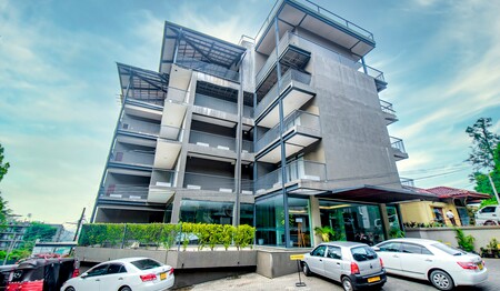 Oak Ray Heritage Hotel Außenansicht für Singles & Alleinreisende in Kandy