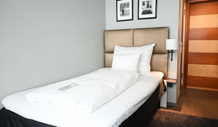 Stilvolles Einzelzimmer im Clarion Admiral zu Silvester