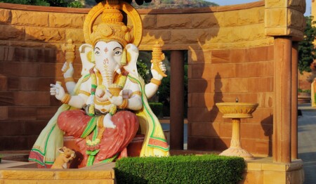 Reise nach Indien mit prächtigen Tempelanlagen für Singles und Alleinreisende bei singlereisen.de