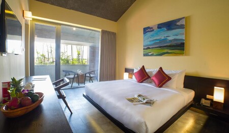 Zimmerbeispiel im Silk Eco Hotel auf Ihrer Rundreise Vietnam & Kambodscha für Singles & Alleireisende