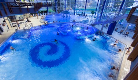Entspannung in der Spessart Therme Bad Soden auf Wanderreise mit singlereisen.de