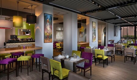 Silvester für Singles  in Marrakesch in der Agafay-Wüste buchen bei singlereisen.de