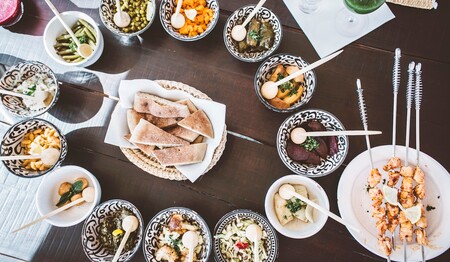 Marokko für Singles & Alleinreisende: Marokkanische Gastfreundschaft mit Mittagessen bei einer Berberfamilie.