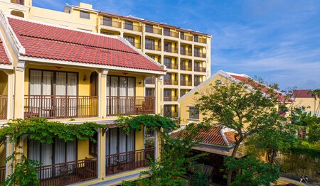 Außenansicht des Ahoy Boutique Resort & Spa in Hoi An: Singles & Alleinreisende buchen bei singlereisen.de