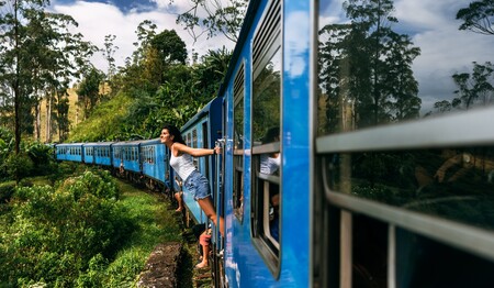 Singlereise Sri Lanka: Spektakuläre Zugfahrt durch Teeplantagen für Singles & Alleinreisende.