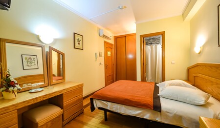 Zimmer im Residencial auf Ihrer Singlereise Madeira