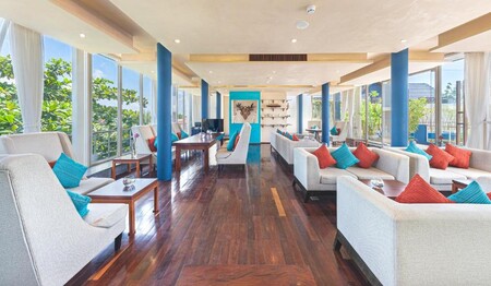 Sitzbereich im Sakmut Boutique Hotel auf Ihrer Rundreise Vietnam & Kambodscha für Singles & Alleinreisende