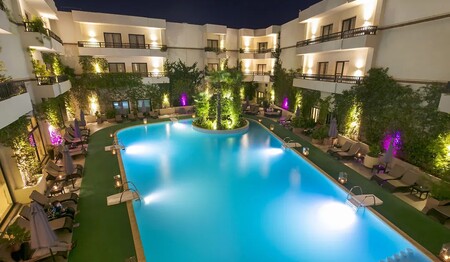 Silvester für Singles in Marrakesch in der Agafay-Wüste buchen bei singlereisen.de