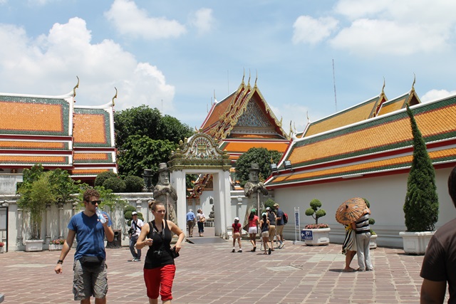 Thailand urlaub mit begleiterin